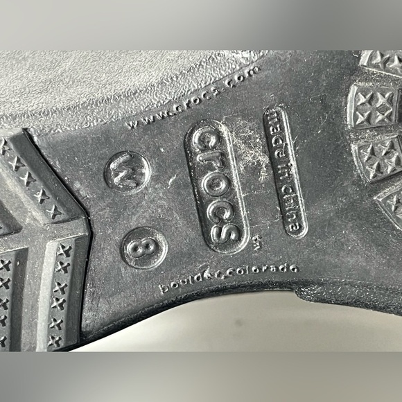 Crocs Women’s Size 8 Black Sassari Style Wedge Heels - Picture 8 of 9